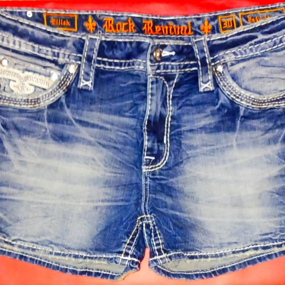 Rock Revival Betty Easy Stretch Shorts size 30